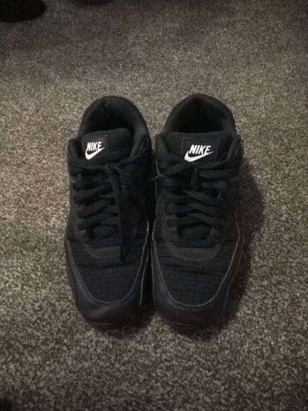 size 8 nike trainers